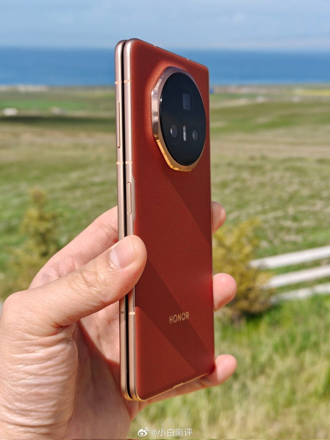 Honor Magic V3 läcker ut i sin prakt 20240706 171643