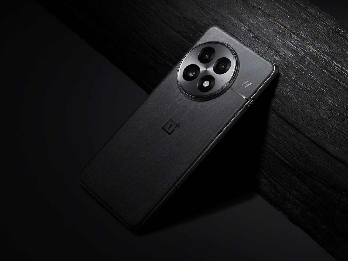 OnePlus 13 visas upp på officiell bild