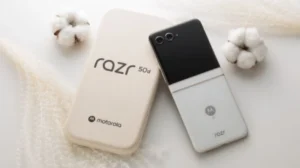 Moto-Razr-50D-4-1