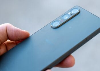 Sony Xperia 1 V erhåller Android 15