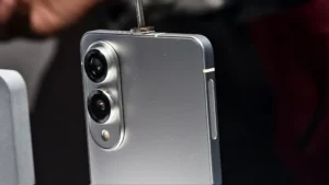 Galaxy-S25-Edge-camera-module-1024x577-1