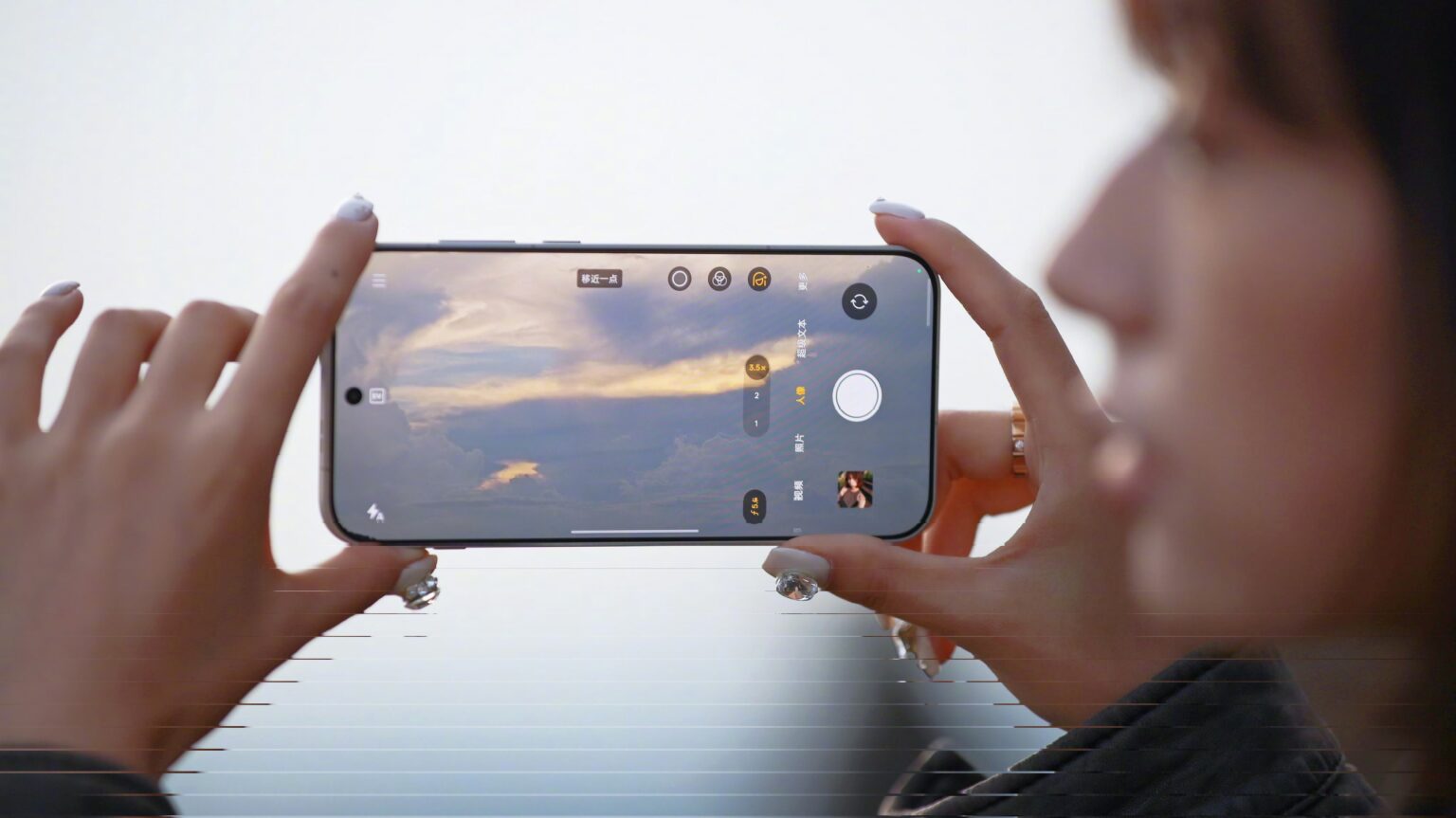 Läckt bild visar kamerans gränssnitt i OnePlus 15